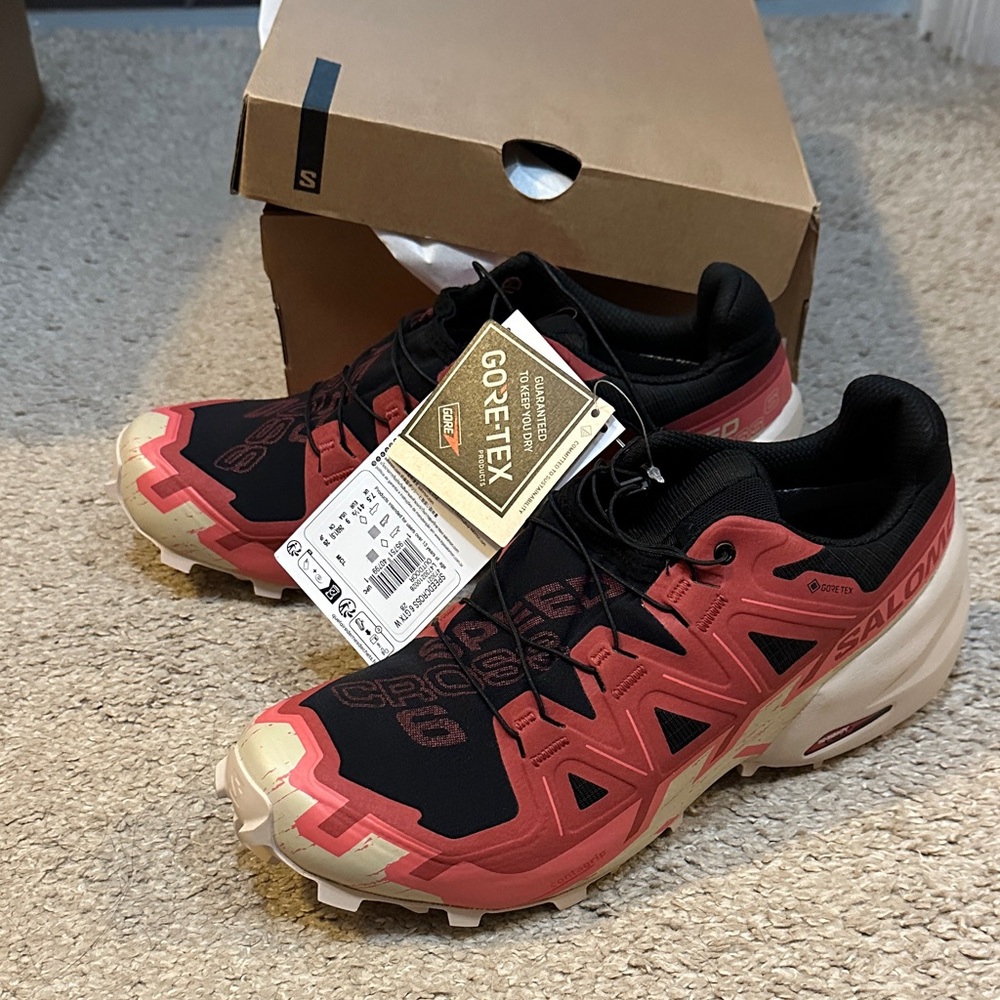 Salomon Speedcross 6 GORE-TEX faded rose black women’s 9 Trail Shoes